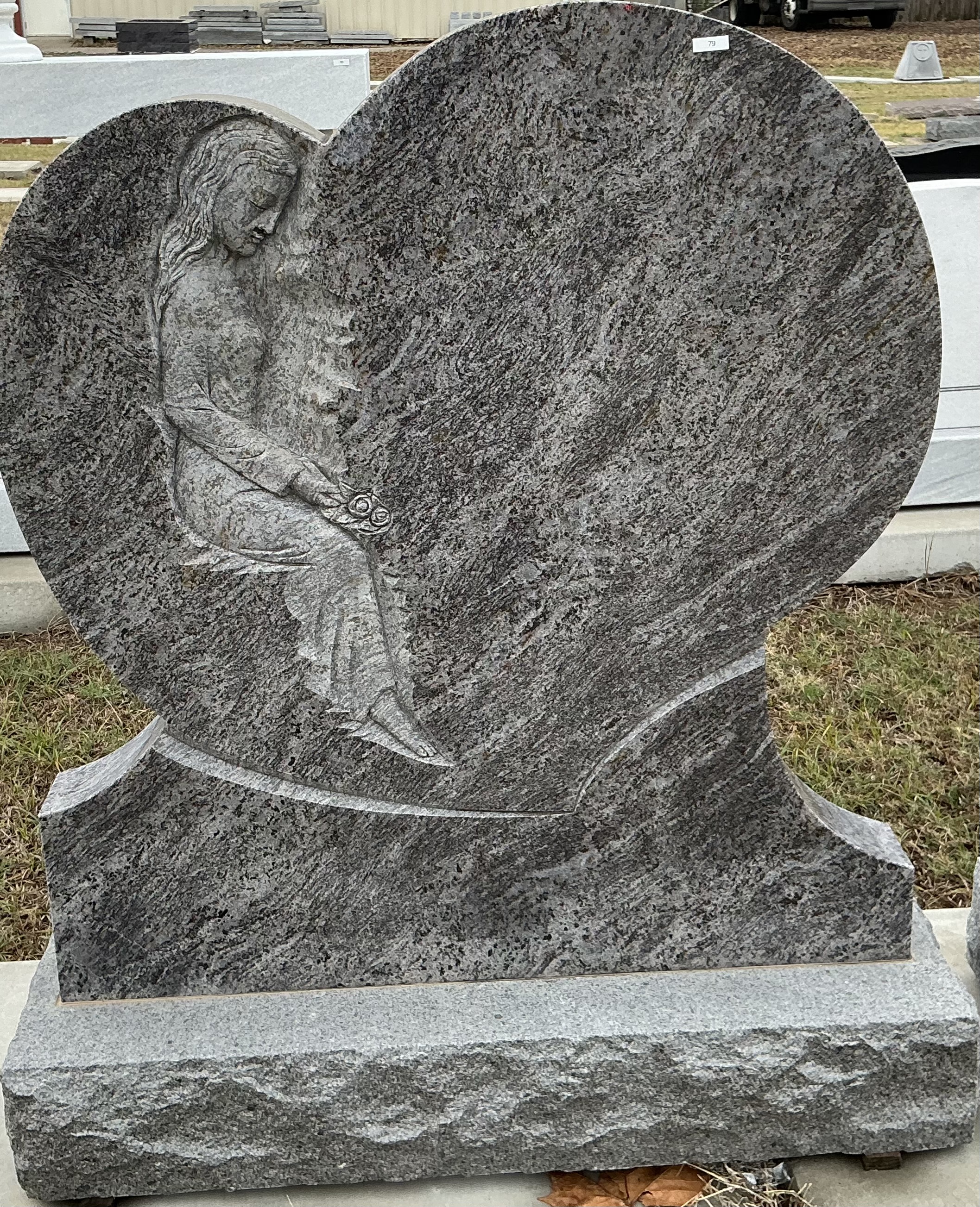 #79 SINGLE CARVED HEART