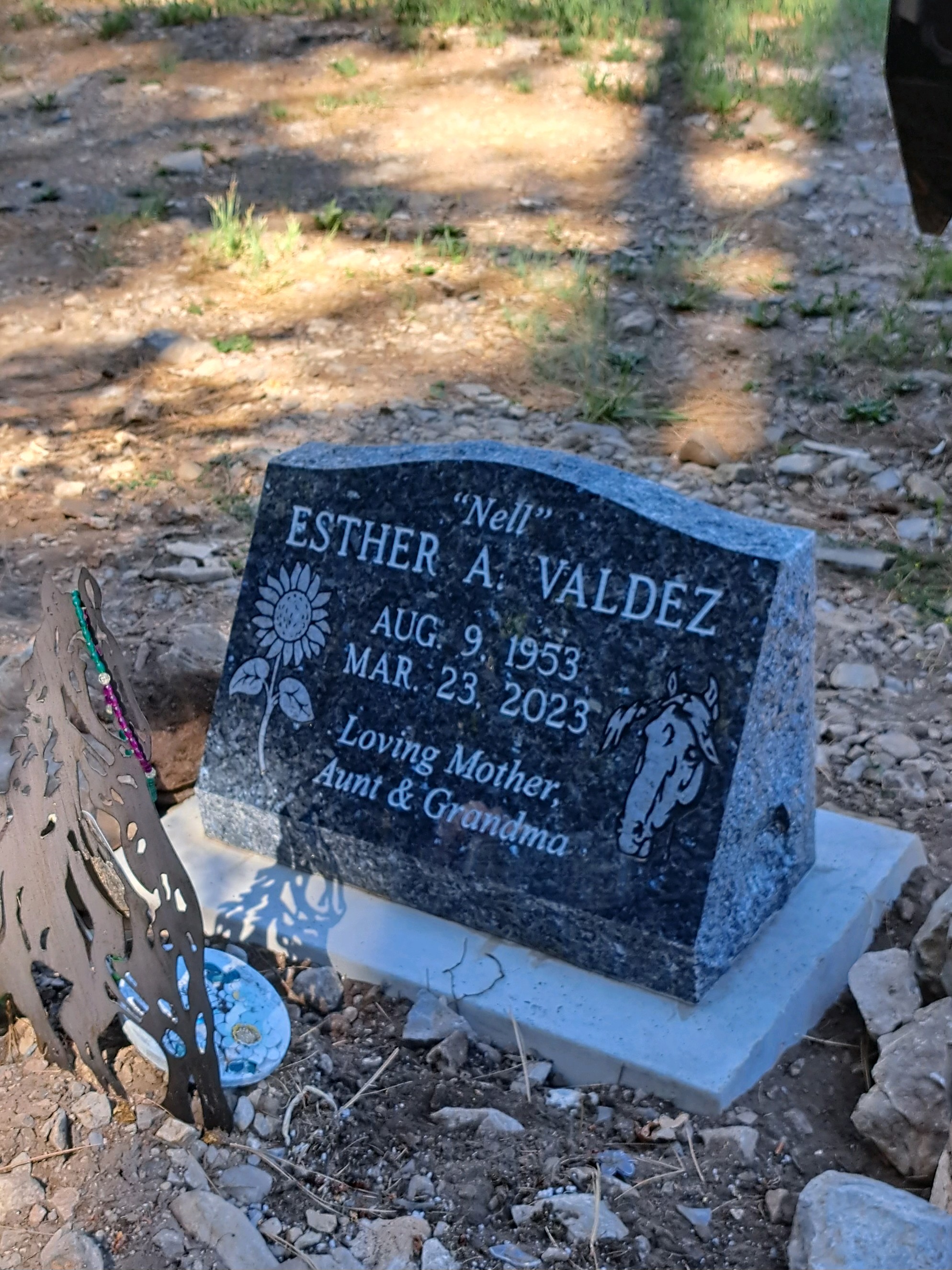 Granite granite monument