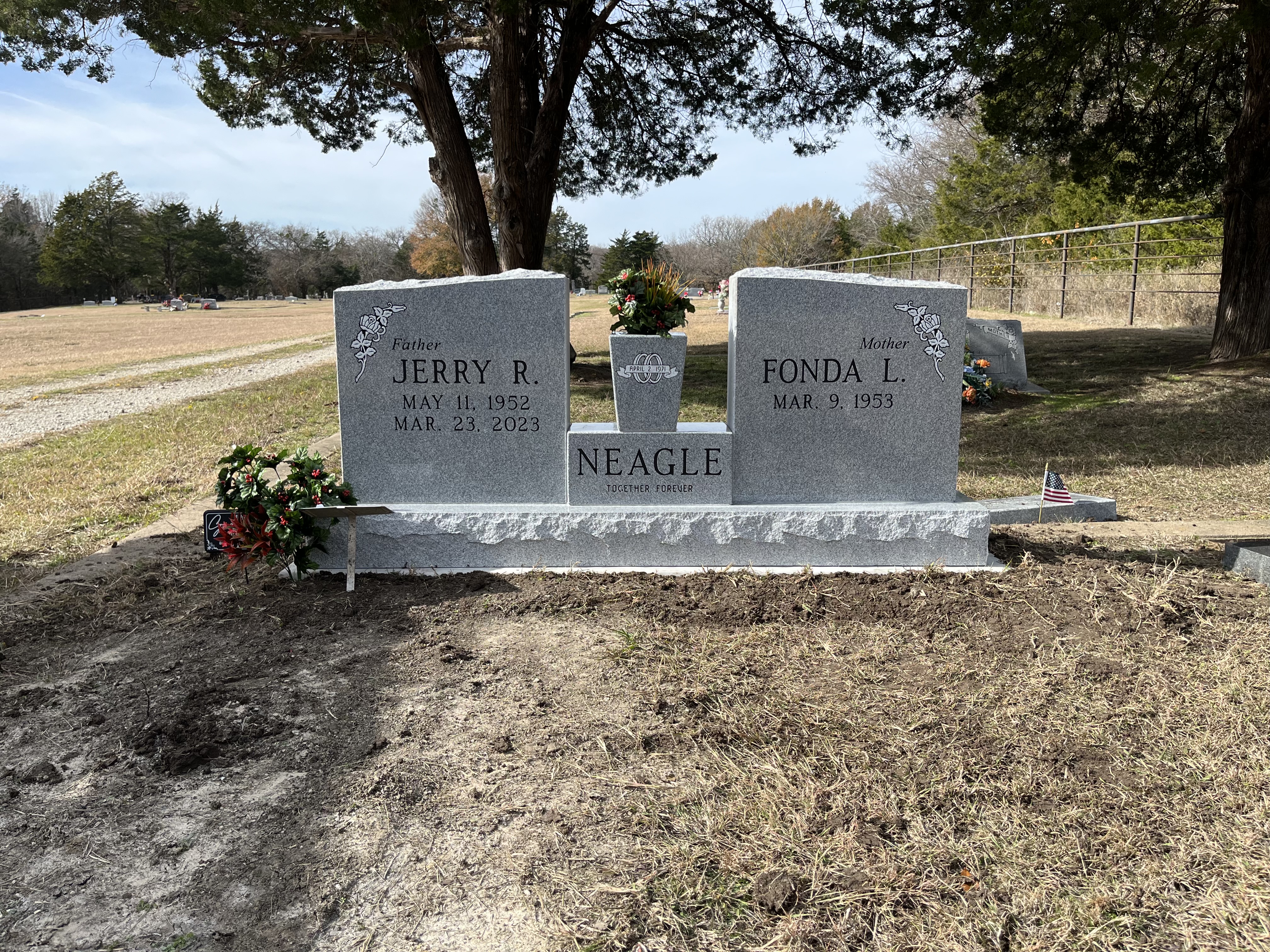 Granite granite monument