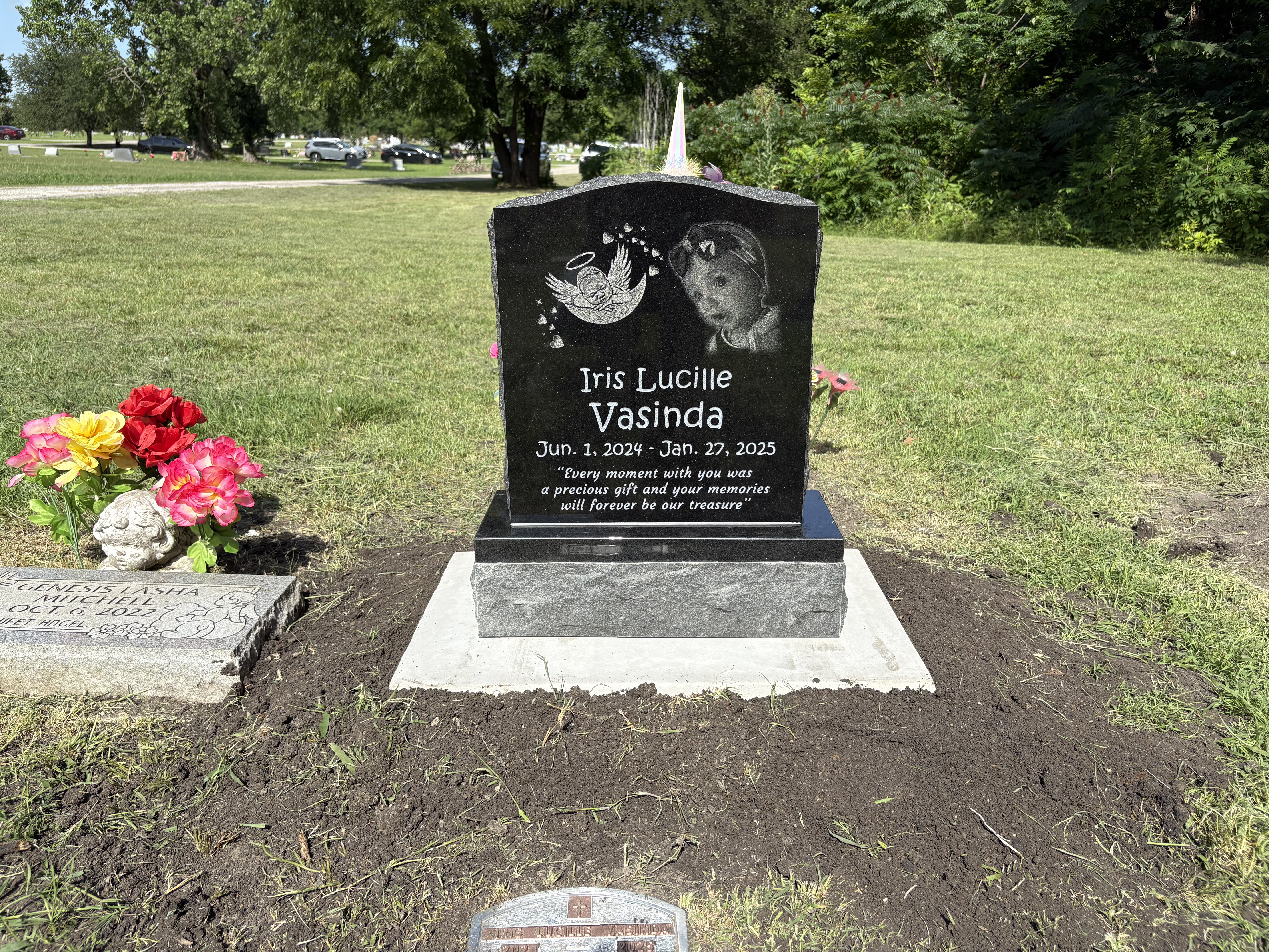 Granite granite monument