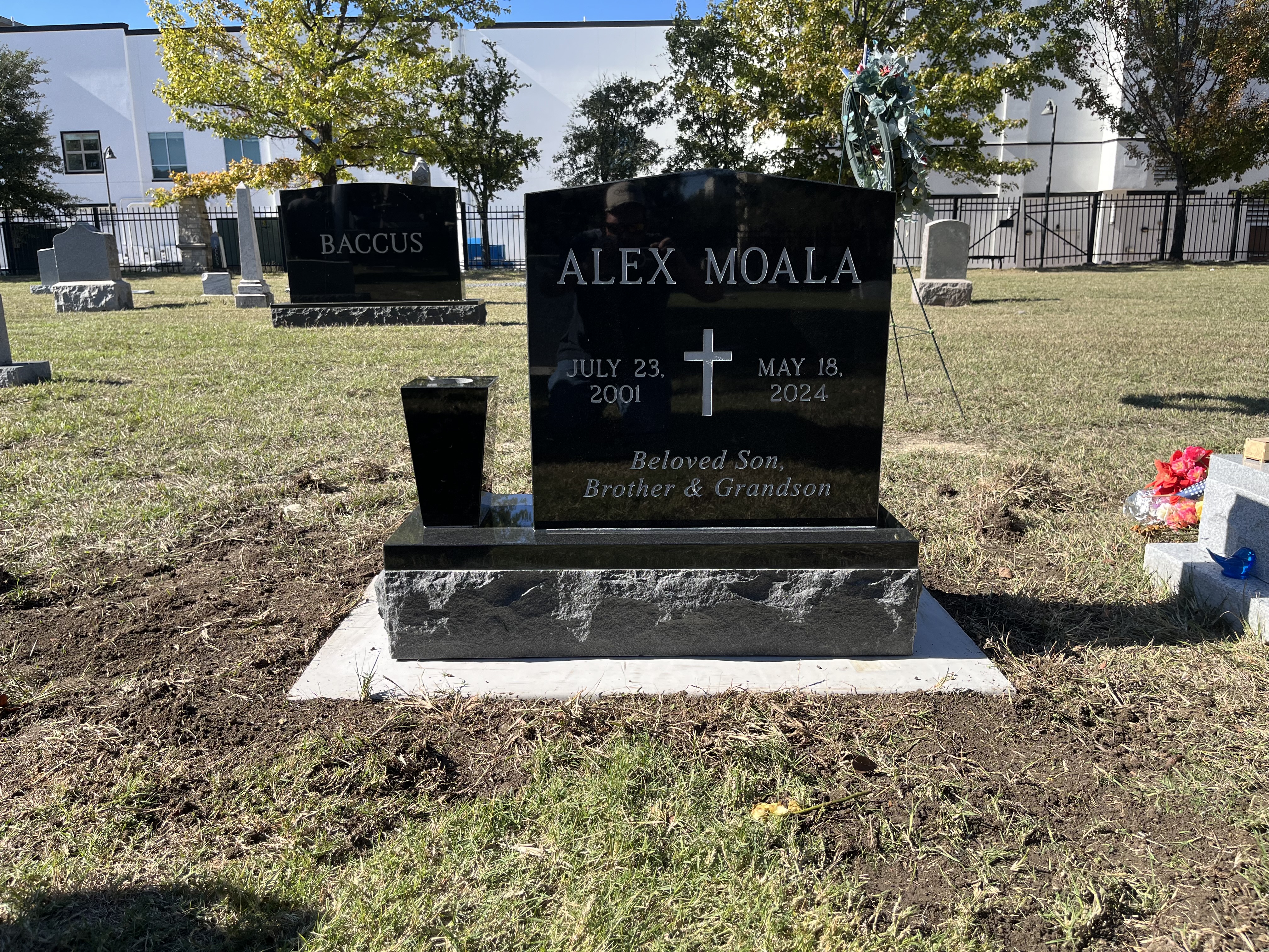 Granite granite monument