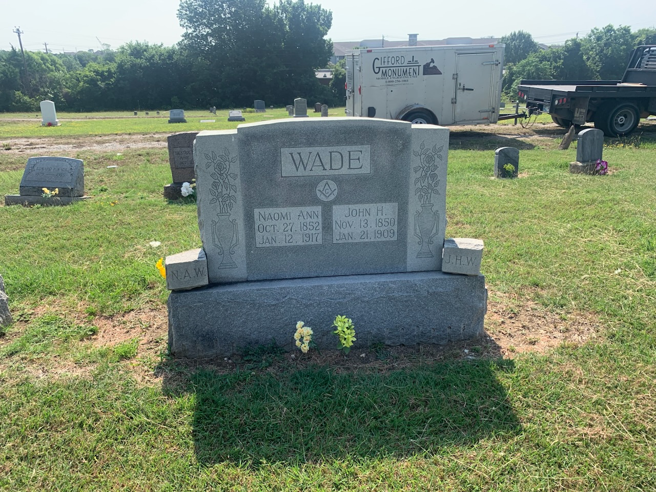 Granite granite monument