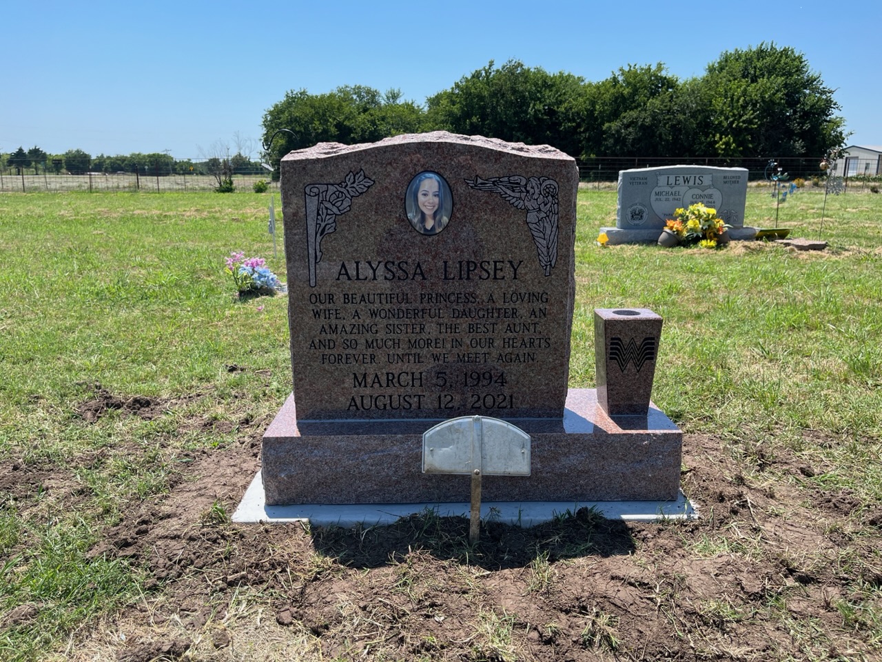 Granite granite monument