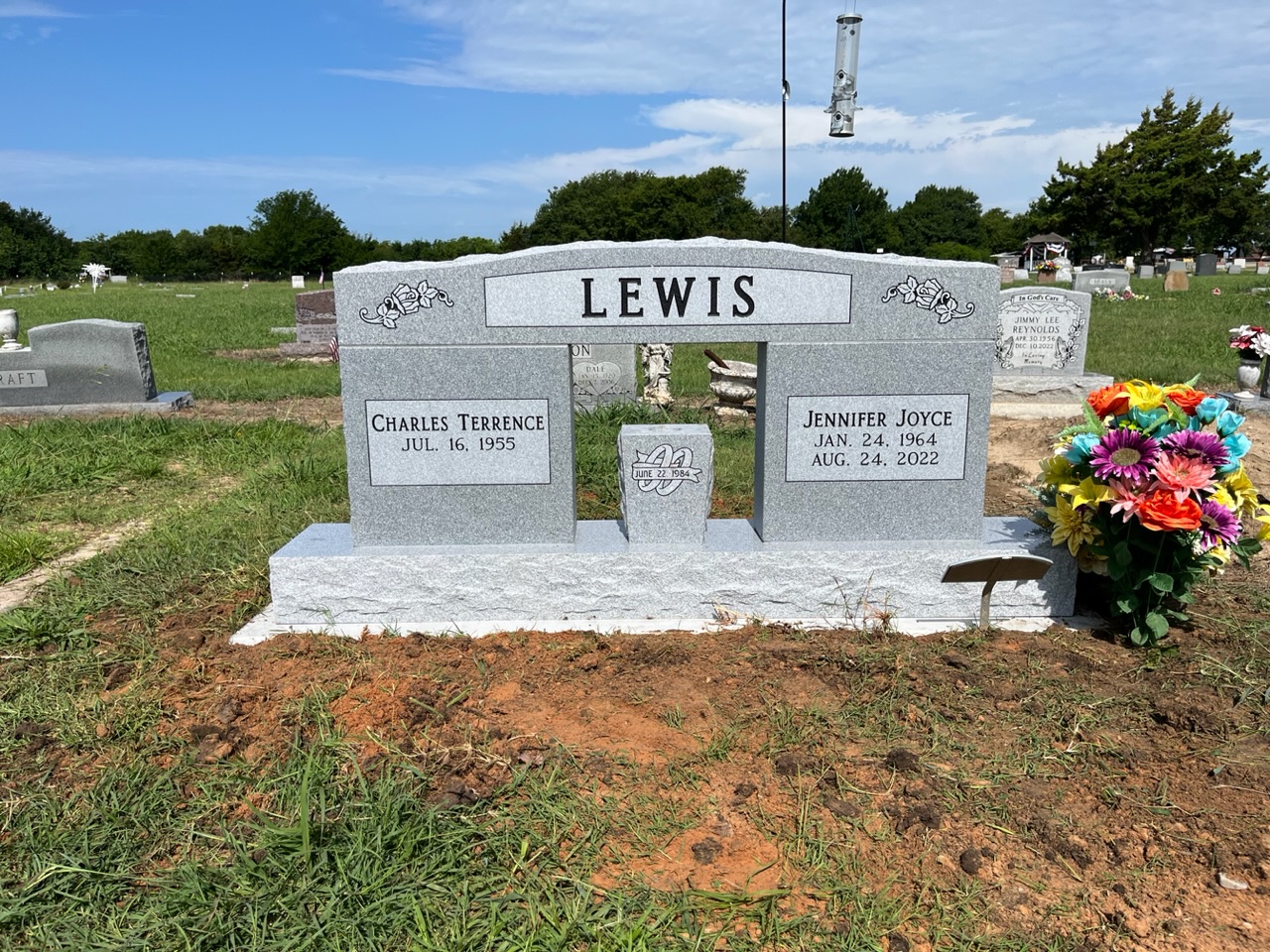 Granite granite monument