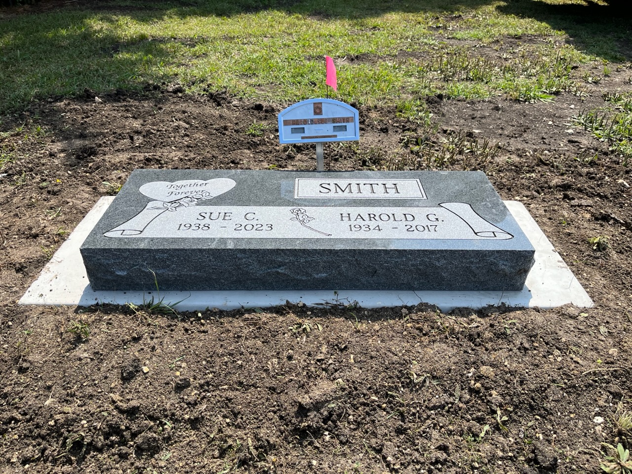 Granite granite monument