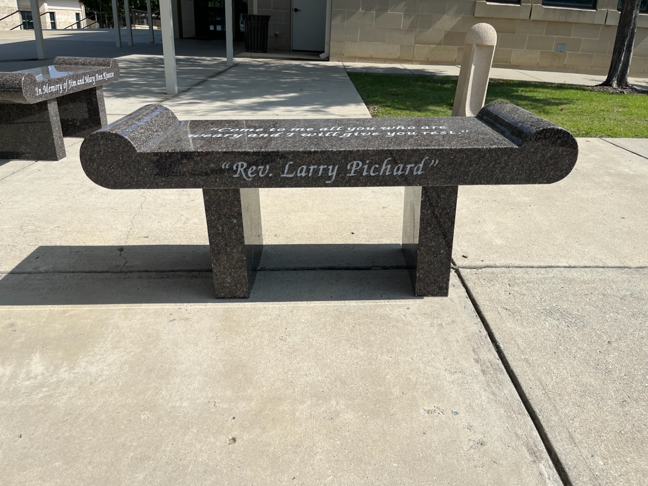 Granite granite monument