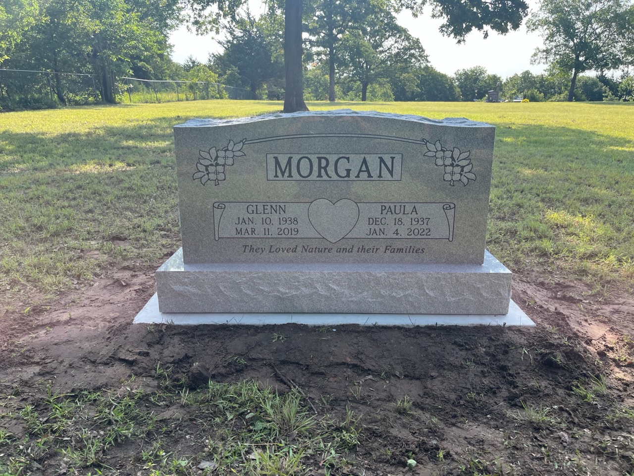 Granite granite monument