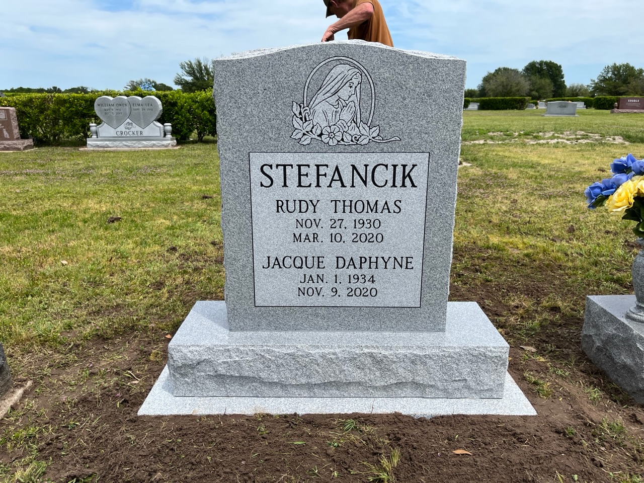 Granite granite monument