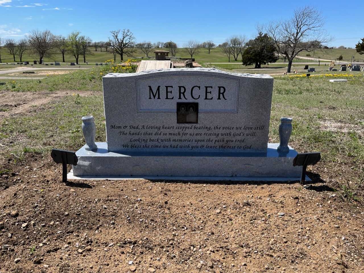 Granite granite monument