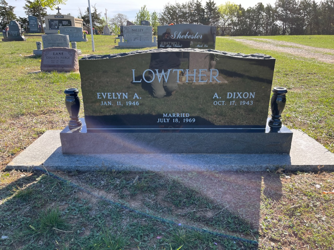 Granite granite monument