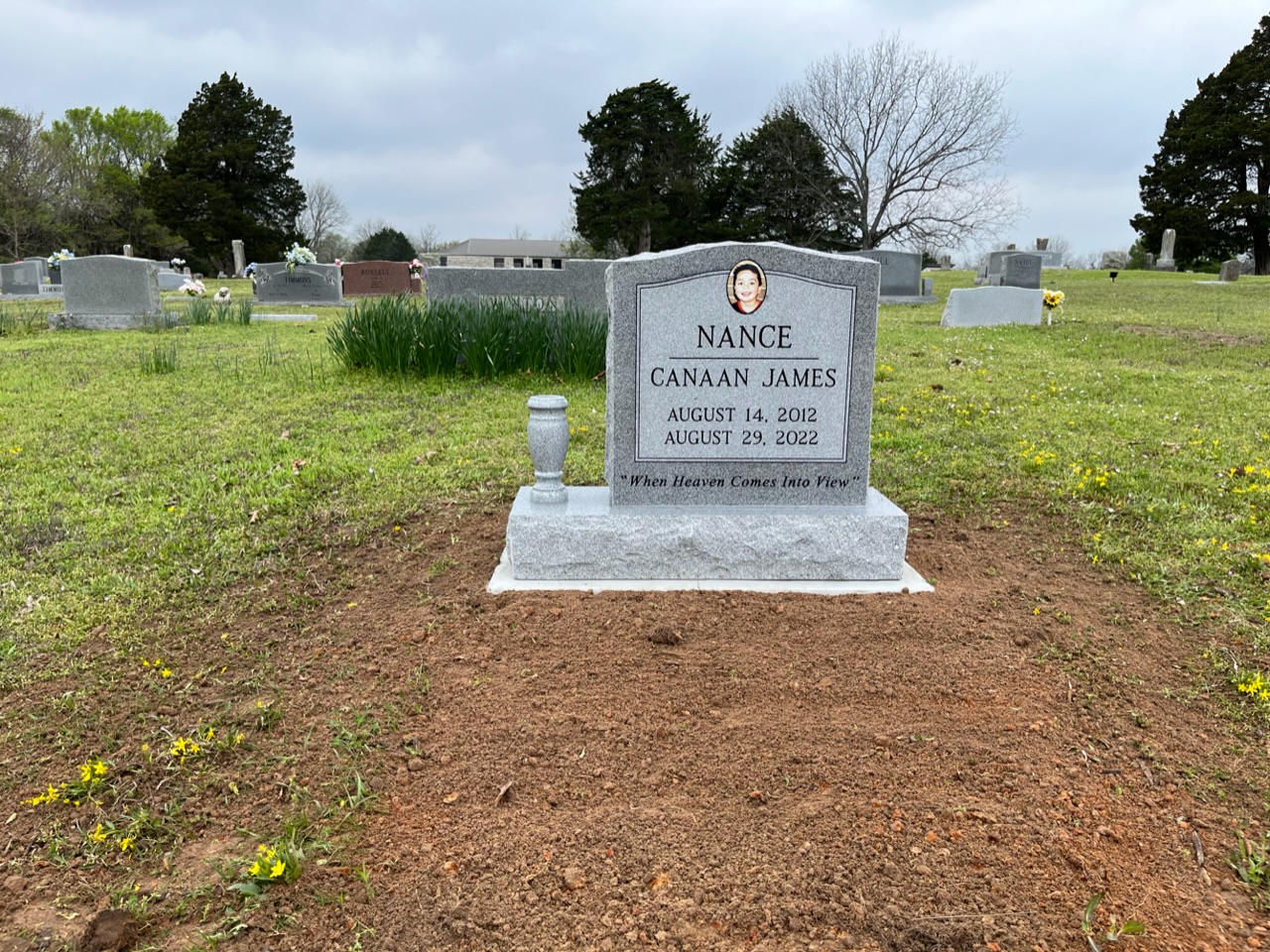 Granite granite monument