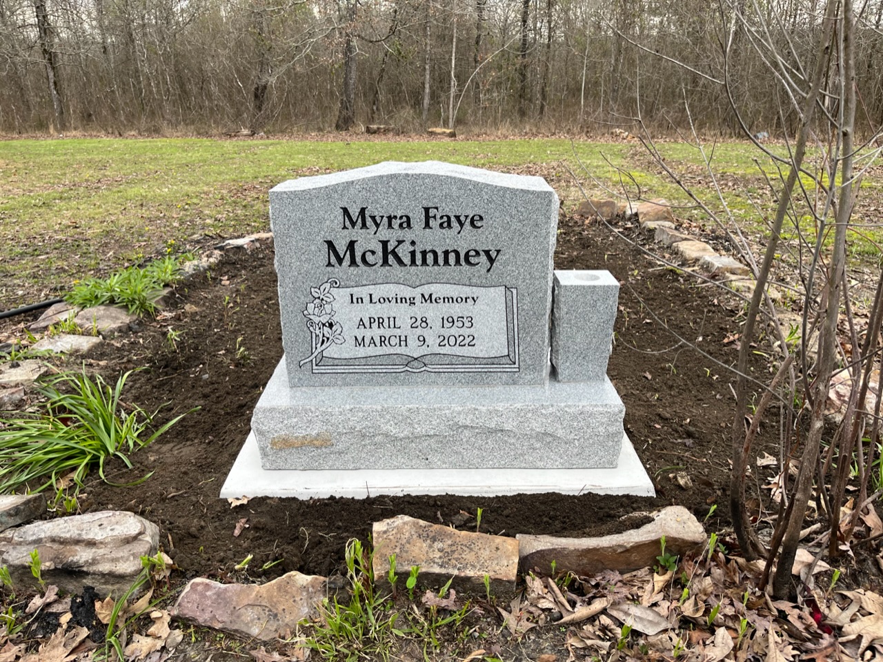 Granite granite monument